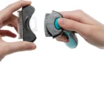 Гребінець-тріммер для собак та котів Trixie для видалення підшерстя 7 х 13,5 см-1